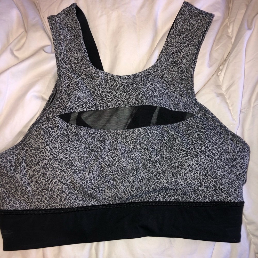 Lulu bra!